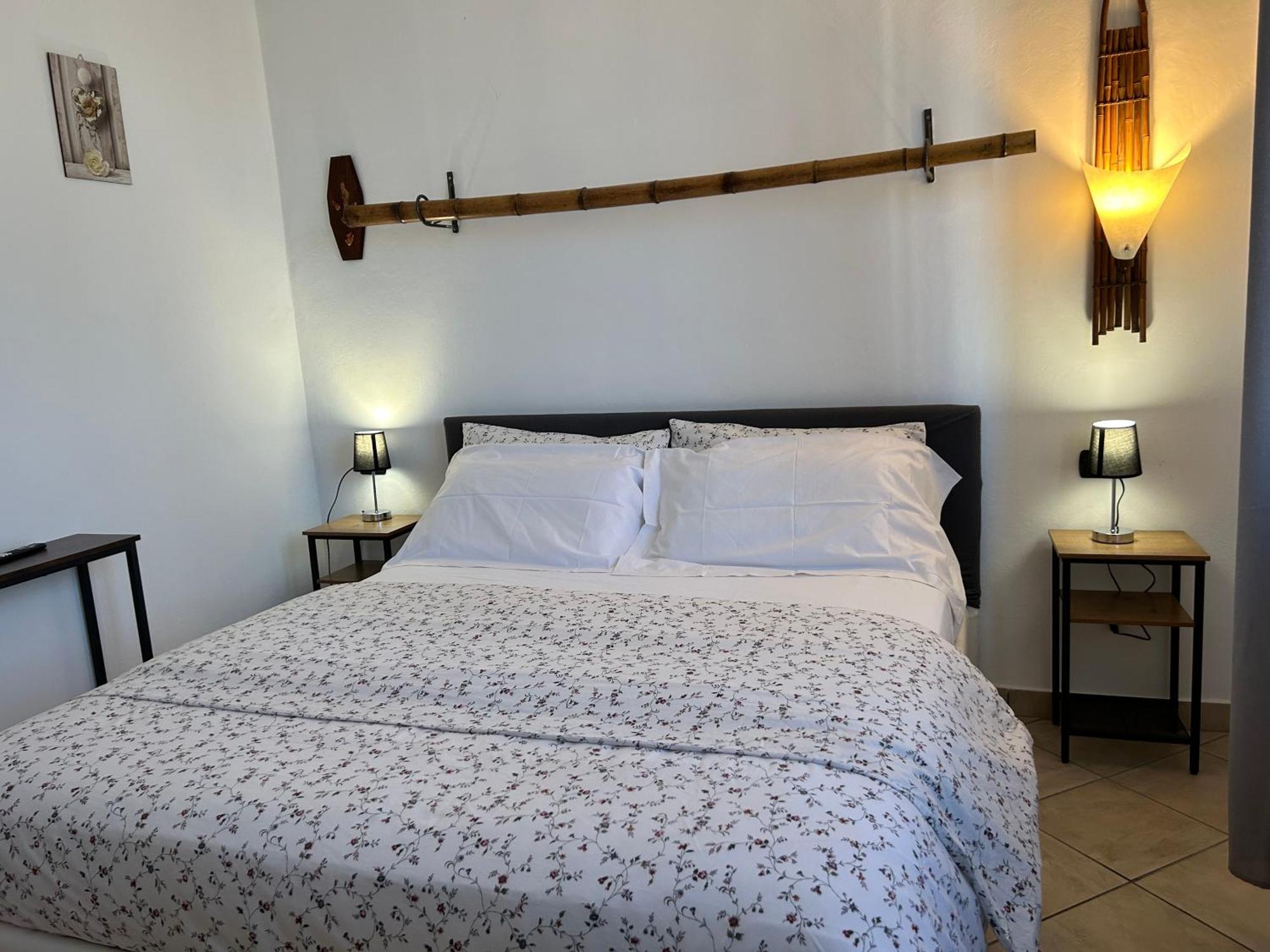 La Corte Di Silvia Malpensa Bed & Breakfast Cardano Al Campo Bagian luar foto